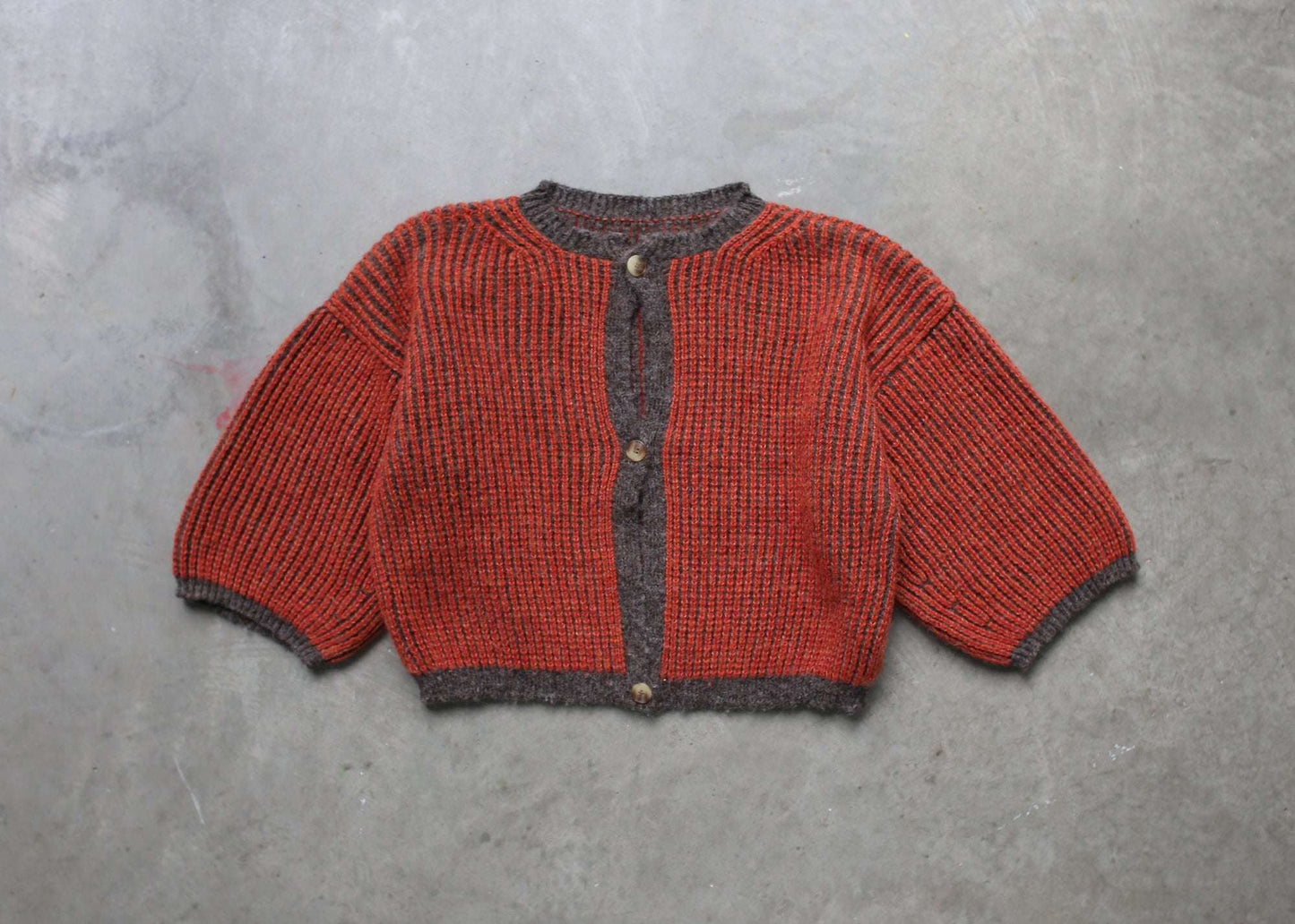 reversible oversize cardigan (red and grey)