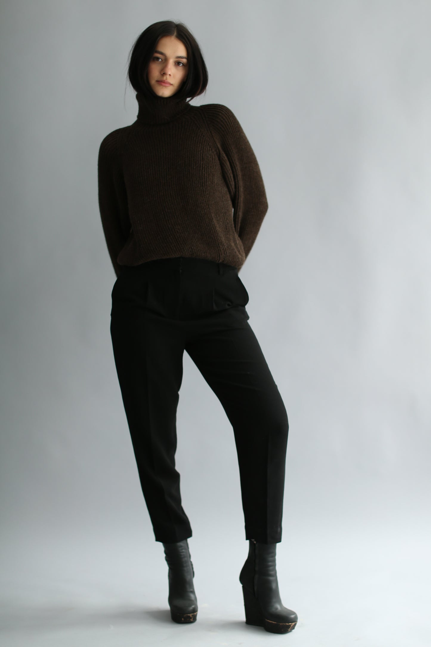 cropped turtleneck