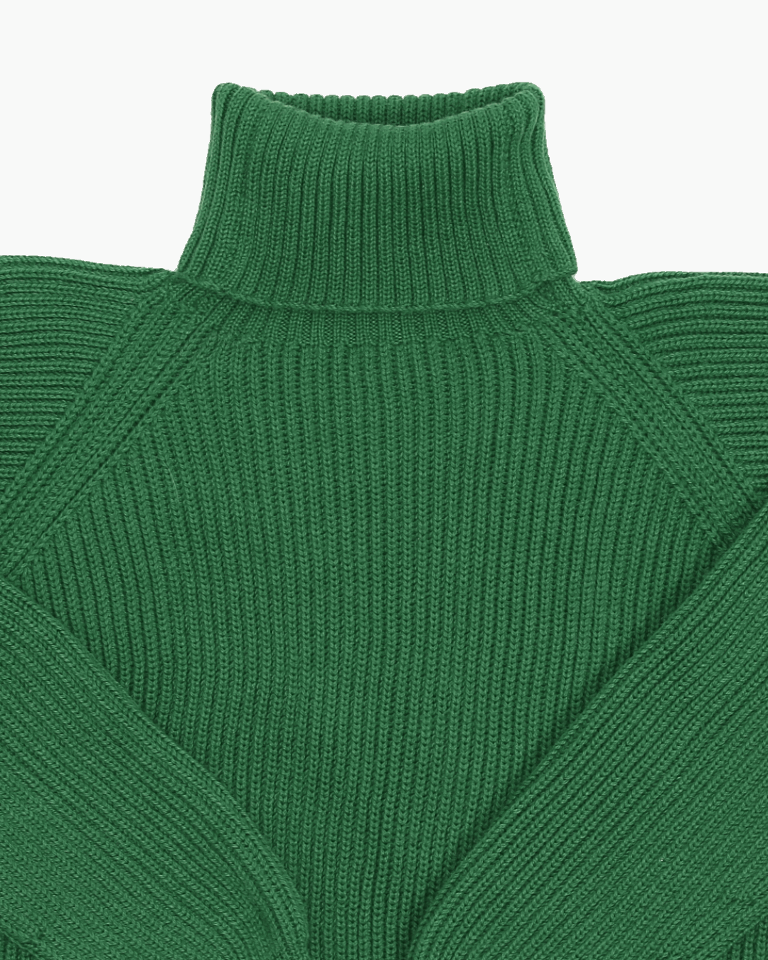 Collar detail of a green unisex turtleneck sweater made of baby alpaca wool with a fisherman rib design.