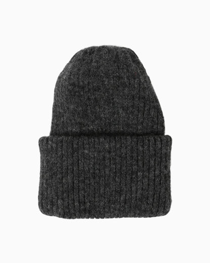 Belacaro kids beanie in dark grey baby alpaca, thick ribbed knit with folded brim, flat lay on white background.