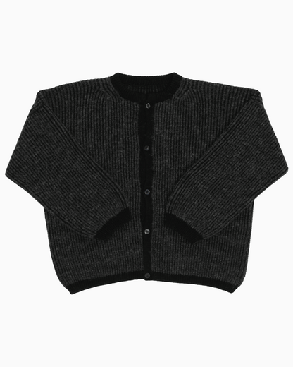 A bicolor black and grey oversize cardigan with a ribbed texture, 3 buttons down the front bicolor oversized and wide 3/4 sleeves